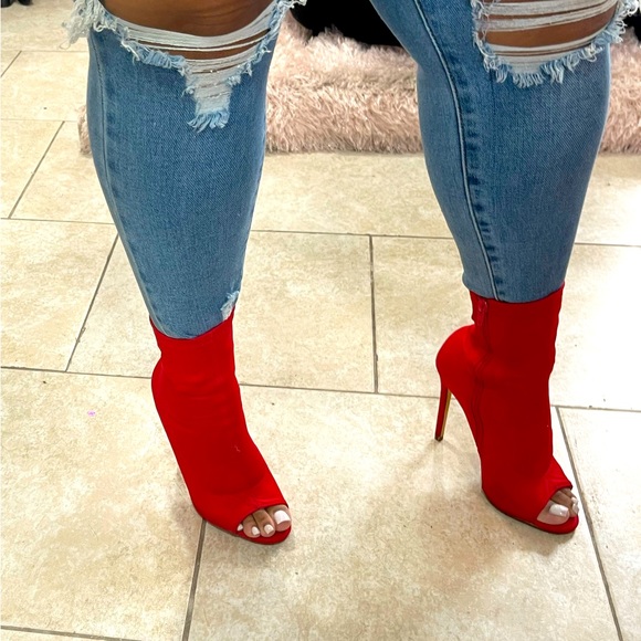 Red Olivia Lycra heels - Picture 6 of 8